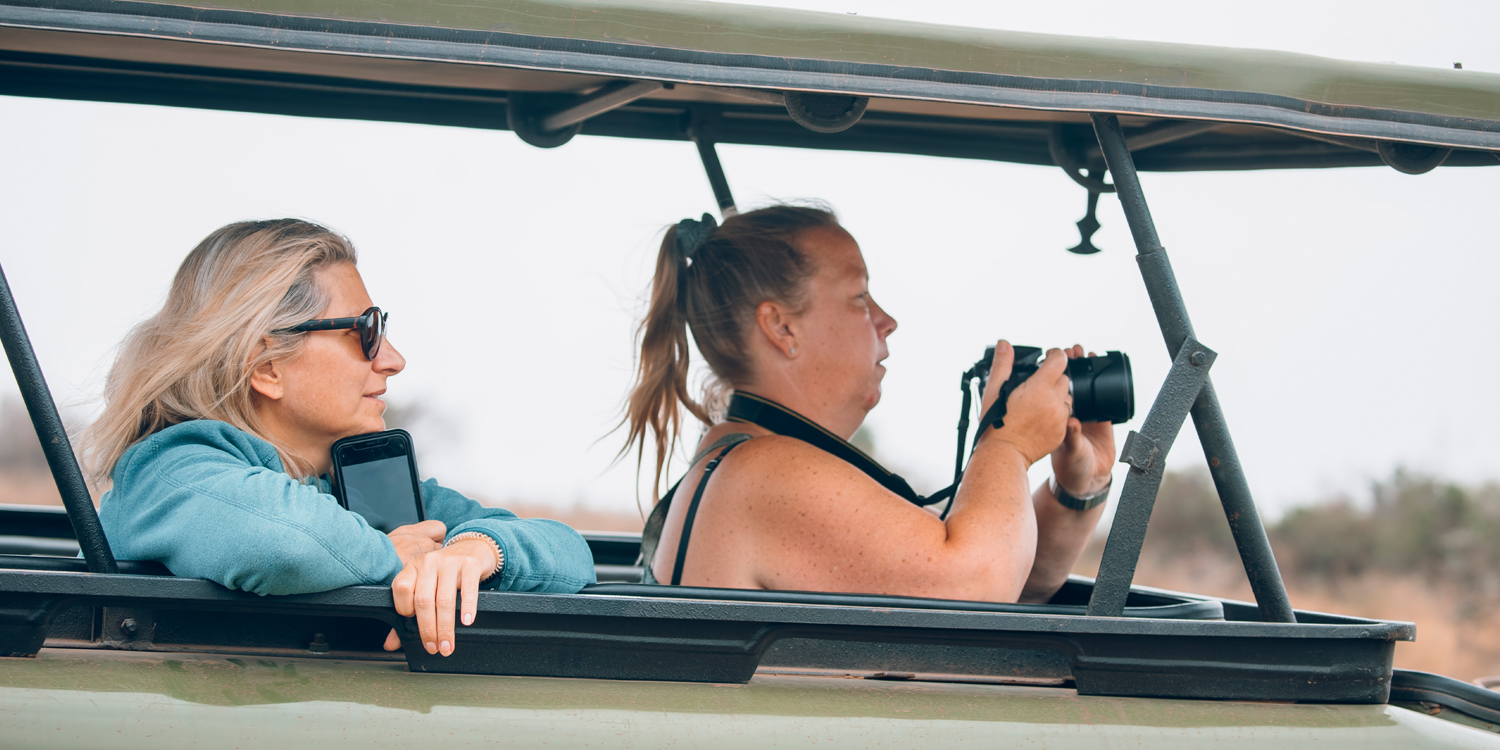 Gorilla Trekking Guide: Best Time, Permits & Tips Rwanda